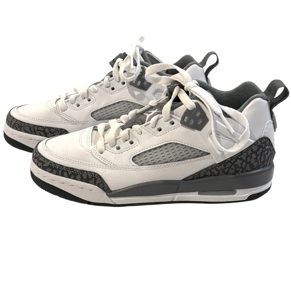 JORDEN’S Brand New White and Gray Nike Kids Sneakers- Size 4.5 Boys - Picture 1 of 9